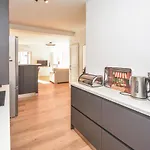 3 Bedroom Nice Home In Aigues-Mortes