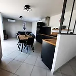 Maison Climatisee ,Endroit Calme