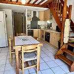 Maison 3 Pieces + Mezzanine, Climatisee, Proche Mer, Parking Prive, Animaux Acceptes - Fr-1-225-224