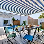 Piscine - 8 Personnes - Les Sables D'Olonne