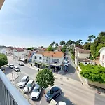 Appartement Centre-Ville Saint-Palais, 400M Plage, Balcon, Parking Prive - Fr-1-550-58