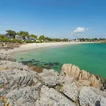 Maison Idealement Situee Entre Plages Et Commerces