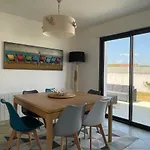 Large House With Garden In Sainte Marie De Re