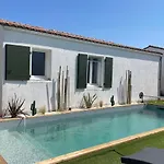 Large House With Garden In Sainte Marie De Re
