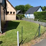 Chaleureux Chalet En Bord De Mer
