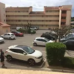 Charmant F3 400 M De La Plage