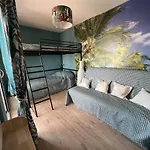 T3 Avec Terrasse Et Vue Mer, Parking, Wi-Fi - 6 Personnes - Fr-1-81-590