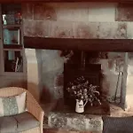 La Maison Belle Maree