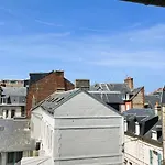 Luminous Apartment In The Heart Of Trouville