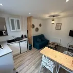 Le Cosy