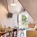 Studio Petit Grain De Cafe By Interhome