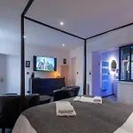 Bayeuzen - Le Baldaquin - Nuitee Avec Spa Privatif