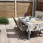 Maison Terrasse Jardin Sans Vis-A-Vis Parking Animaux Acceptes