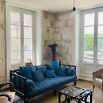 Corner Cocoon In The Center Of La Rochelle