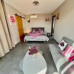 Villa / Maison Independante 150M De La Plage Avec Jacuzzi Et Piscine Chauffee A Saint Cyprien Plage