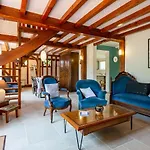 Holiday Home Petit Champ By Interhome