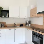 Appartement Neuf Avec Balcon, Proche Du Port De Perros-Guirec - Fr-1-368-392