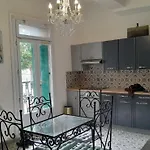 Appartement Authentique Au Bord Du Fleuve Herault