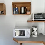 Appartement Calme Au Rdc - Plage A 50M - Intra Muros