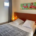 Appartement Village Naturiste Persepolis