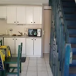 Charmant Pavillon Avec Mezzanine, A 900M De La Plage, Parking Prive, Pour 4 Personnes A Argeles-Sur-Mer - Fr-1-388-113