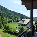 Appartement 3 Pieces + Mezzanine, 71M², 7 Pers, Proche Centre, Balcon, Garage - Grand-Bornand - Fr-1-458-98