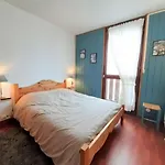 Duplex T3, 6 Pers, 1700M D'Altitude, Pla D'Adet, Sud, Parking, Classe 2 Etoiles, Non-Fumeur - Fr-1-457-309