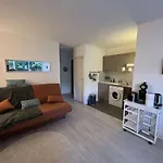 Charmant T2 Avec Jardinet, Parking Prive, A 150M De La Plage - Sud, 4 Pers. - Fr-1-701-68