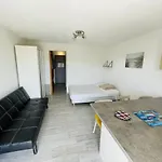 Studio Renove, Calme, Proche Plage Et Commodites, Parking Inclus - Fr-1-723-105