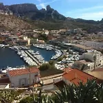 Cabanon Aux Goudes Marseille Calanques