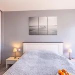 Apartment Residence De France By Interhome