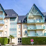 Apartment Hortensia By Interhome