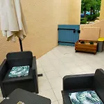 Appartement En Residence Avec Parking