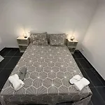 Grand Appartement Climatise Et Fonctionnel