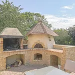 La Villa Boutrois Family House With Beautil Garden