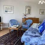 Appartement Avec Balcon Terrasse, Wifi Et Parking A Perros-Guirec - Fr-1-368-390