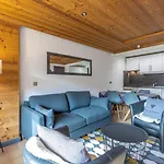 Appartement Elegant A Val-D'Isere Avec Balcon, Parking, Wifi - Fr-1-694-270