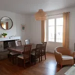 Appartement Spacieux Avec Balcon Et Parking
