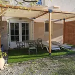 Mas Paret Studio Plein Sud - Parc 1 Ha Au Calme