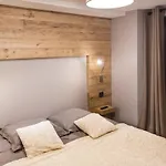 Magnifique 4 Pieces Avec Piscine, Jacuzzi, Et Cheminee A Avoriaz - Fr-1-314-133