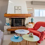 Holiday Home Le Saint Germ - Sgy402 By Interhome