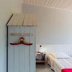 Holiday Home Gite Au Jardin - Ccn106 By Interhome