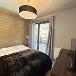 Appartement Haut Standing Au Centre Des Gets, Pied Des Pistes, 6/8 Couchages, Terrasse, Services Inclus - Fr-1-623-89