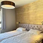 Appartement Haut Standing Au Centre Des Gets, Pied Des Pistes, 6/8 Couchages, Terrasse, Services Inclus - Fr-1-623-89