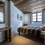 Duplex De Standing 5 Pieces Au Coeur Du Vieux Village De Val-D'Isere, Skis Aux Pieds - Fr-1-694-137