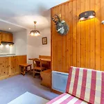 Duplex Charmant Pres Du Centre Et Des Pistes, Avec Balcon Sud, Parking Et Wifi Inclus - Fr-1-694-39