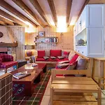 Chalet Rustique Chaleureux Avec Cheminee A Val-D'Isere - Fr-1-694-219