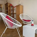 Appartement Saint-Gilles-Croix-De-Vie, 2 Pieces, 5 Personnes - Fr-1-224-44