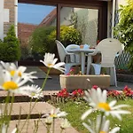 Maison 4 A 7 Pers Jardin Et Garage Face Baie