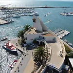 Appartement Renove Avec Piscine, Plage Et Parking Au Grau-Du-Roi - Fr-1-717-9